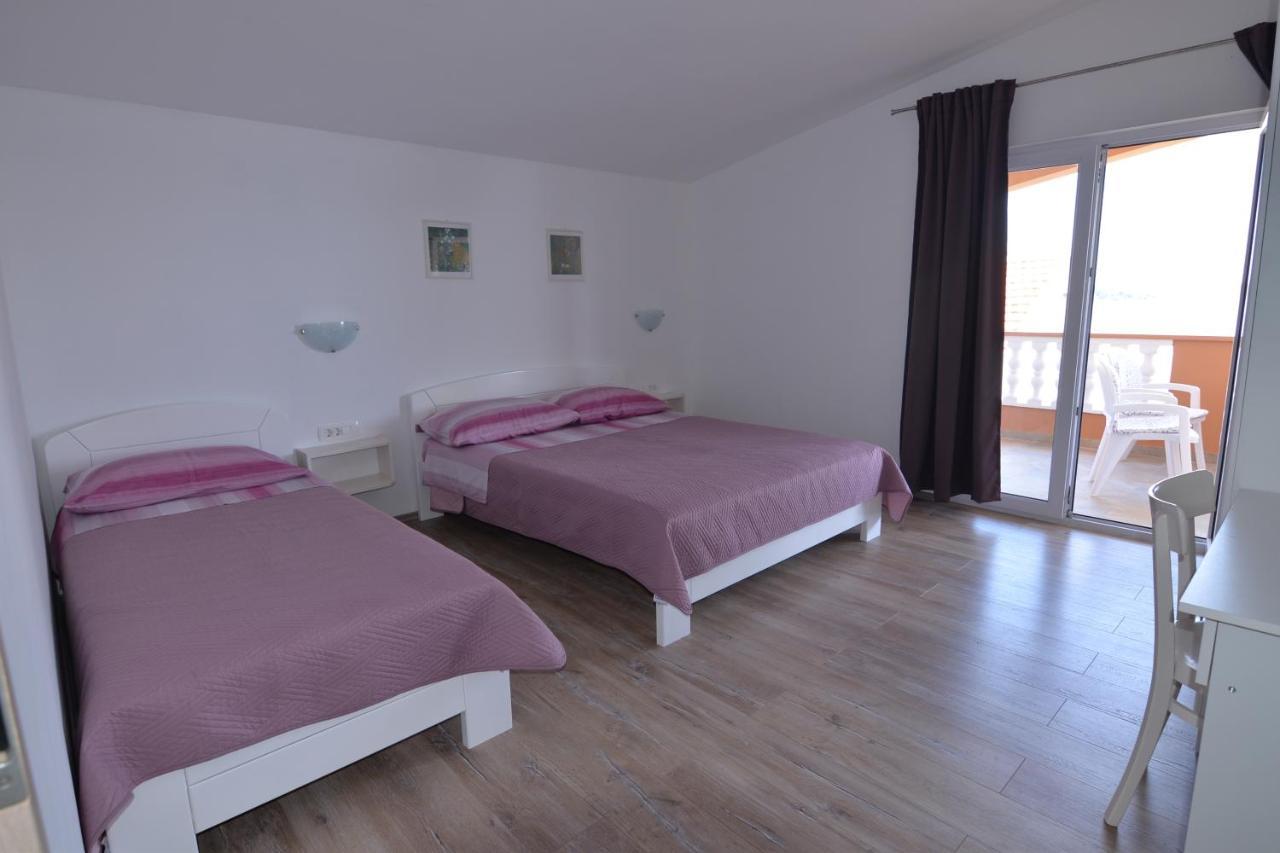 Apartments By The Sea Tkon, Pasman - 16589 المظهر الخارجي الصورة